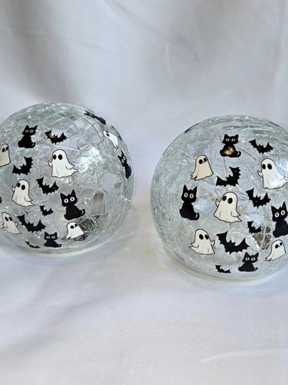 2 Halloween Crackle Glass Light Up Orb Globe Ghosts Bat Black Cats Brand New